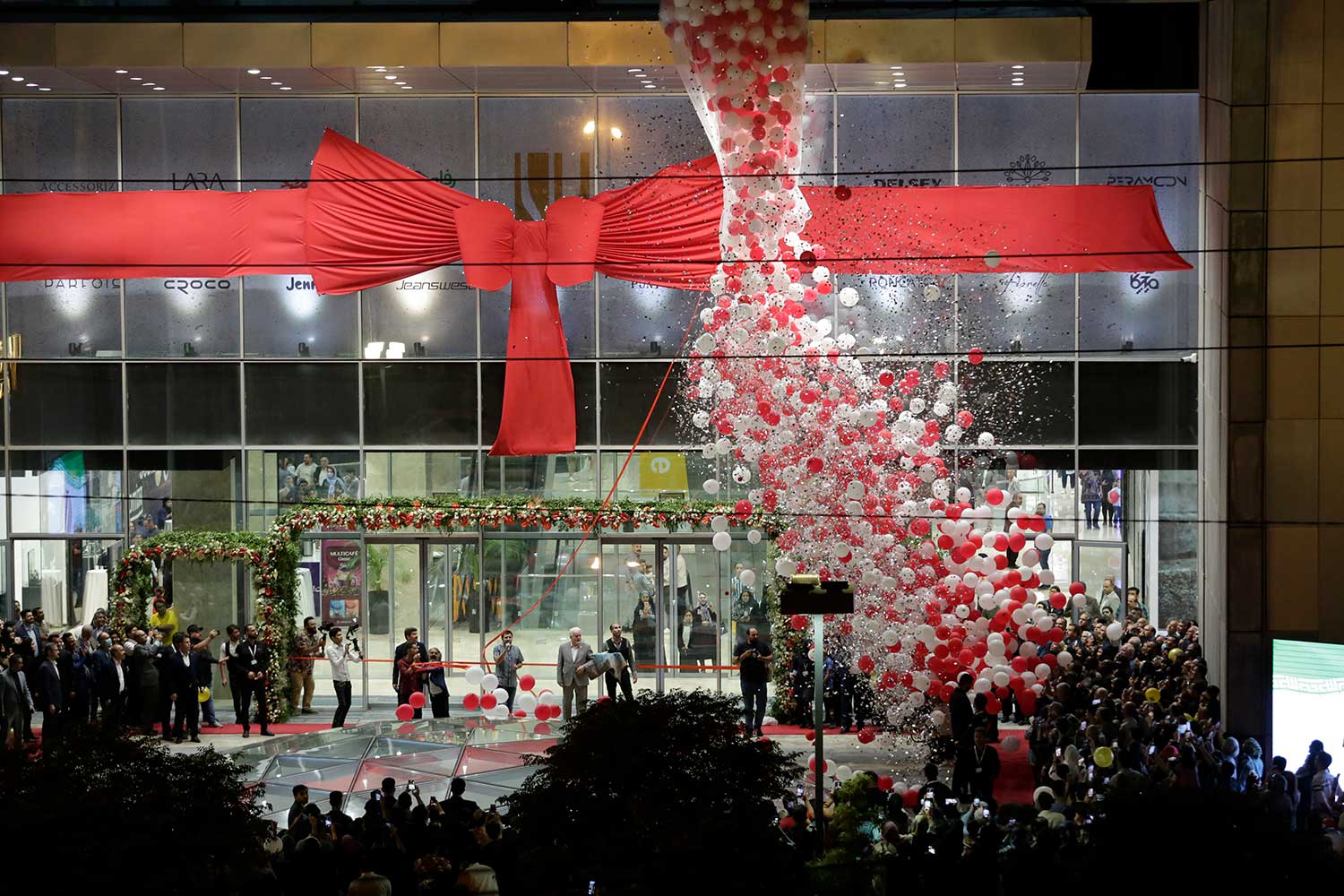 مرکز خرید و سرگرمی سیتی استار افتتاح شد City Star Entertainment & Shopping Center Opening Day